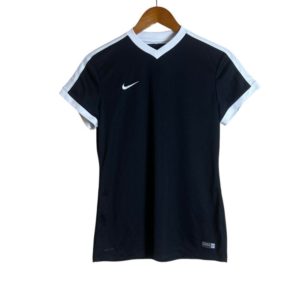 Nike dri fit black short sleeve active wear shirt. Size medium